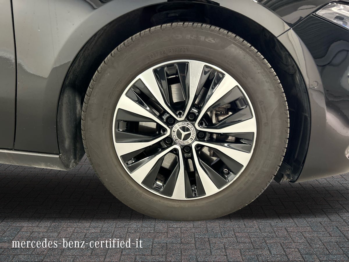 Mercedes Classe A Classe A 180 D Advanced Speedshift DCT AMG 8G - 17