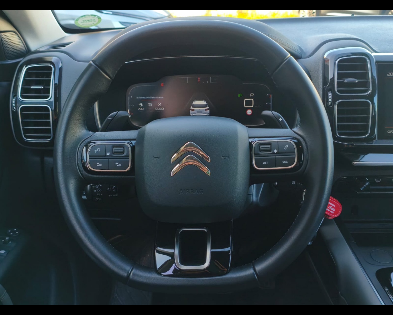 Foto CITROEN C5 Aircross 1.5 bluehdi Shine s&s 130cv eat8