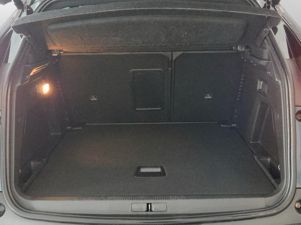 PEUGEOT 3008 1.5 bluehdi GT Pack s&s 130cv eat8 Diesel usato - 18