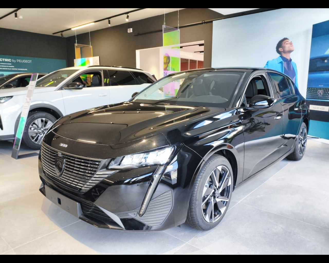 PEUGEOT 308 1.2 hybrid Allure 145cv e-dcs 6 Usata