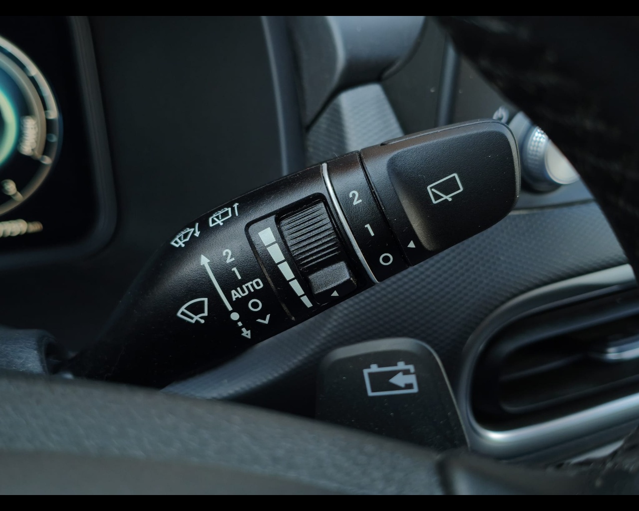 Foto HYUNDAI Kona 64 kWh EV Xline 204cv