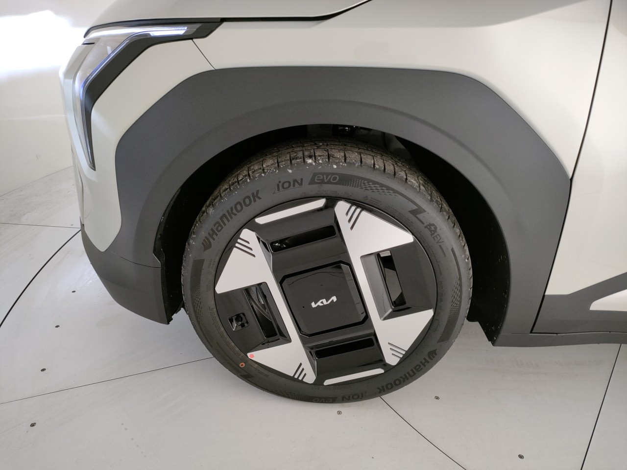 Kia EV3 Nuovo Elettrico EV3 Porto Mantovano