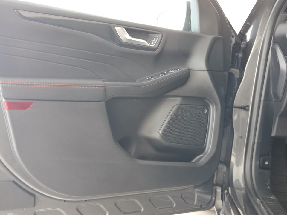 FORD Kuga 1.5 ecoblue Titanium Business 2wd 120cv Diesel usato - 7