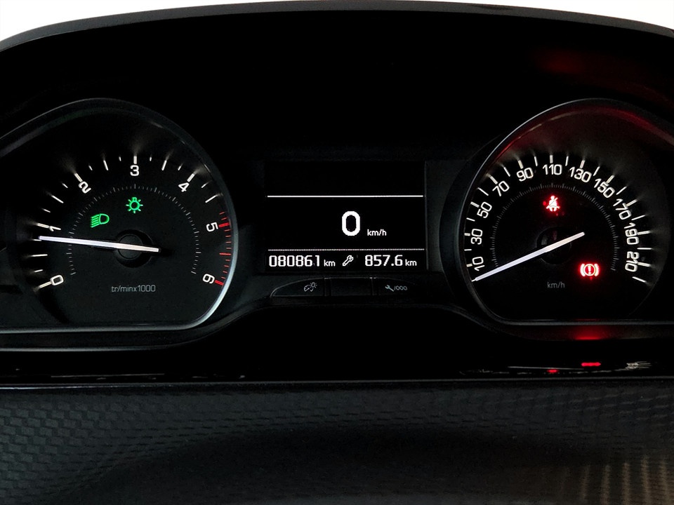 PEUGEOT 208 5p 1.5 bluehdi GT Line s&s 100cv Diesel usato - 8