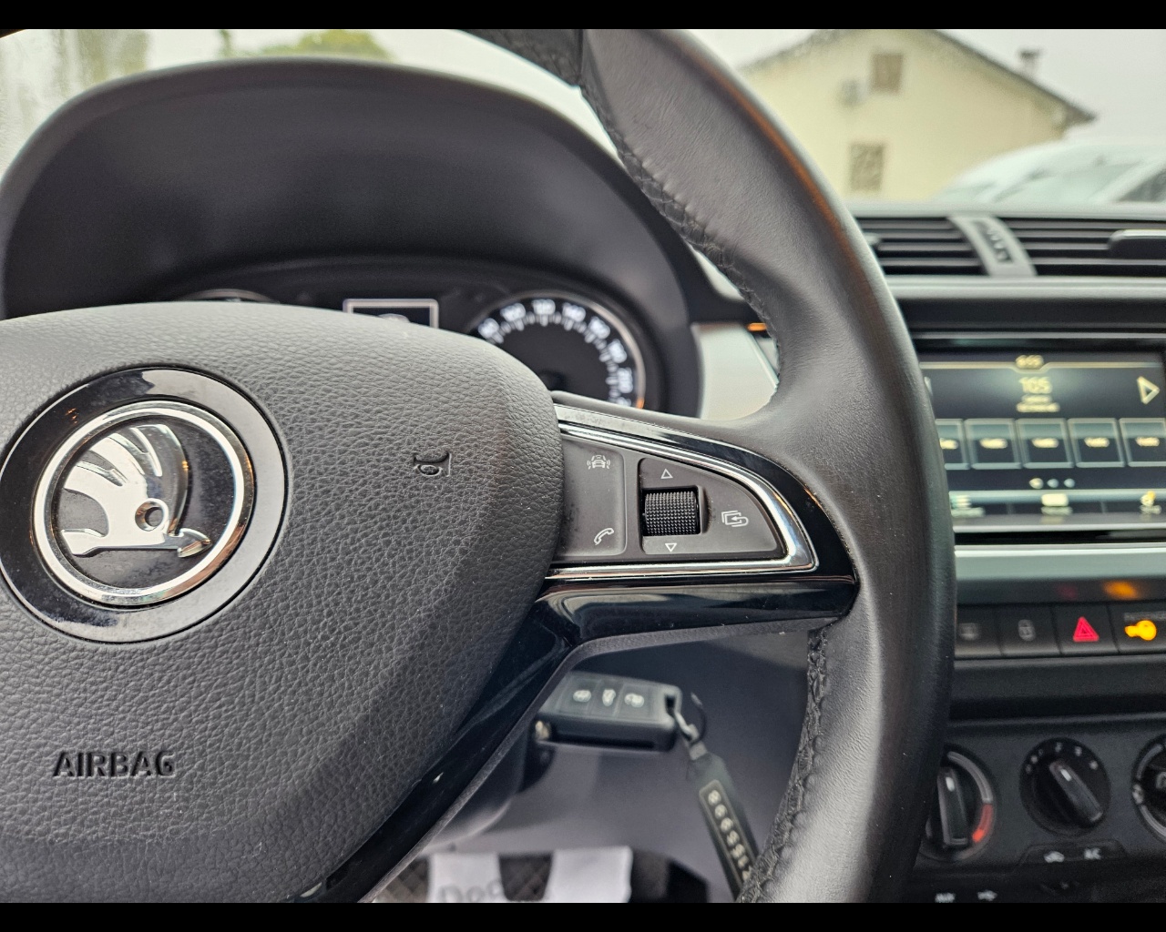 SKODA Fabia Fabia 1.0 mpi Twin Color Design Edition Nero 60cv Benzina Usato - 11