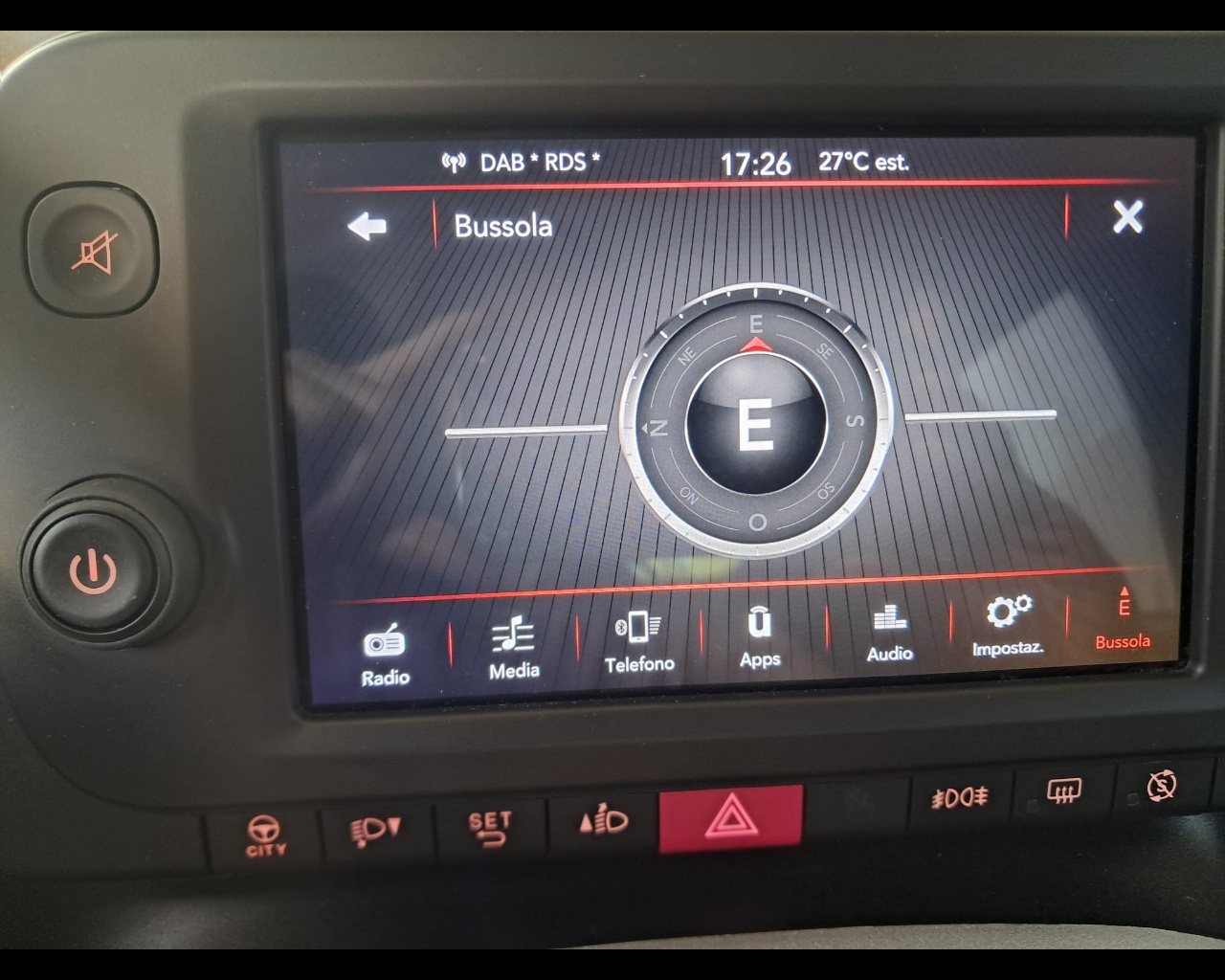 Foto FIAT Panda 1.0 firefly hybrid City Cross s&s 70cv