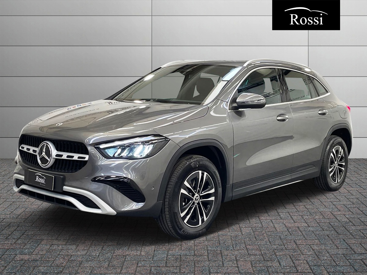Mercedes-Benz GLA 180  d Automatic
