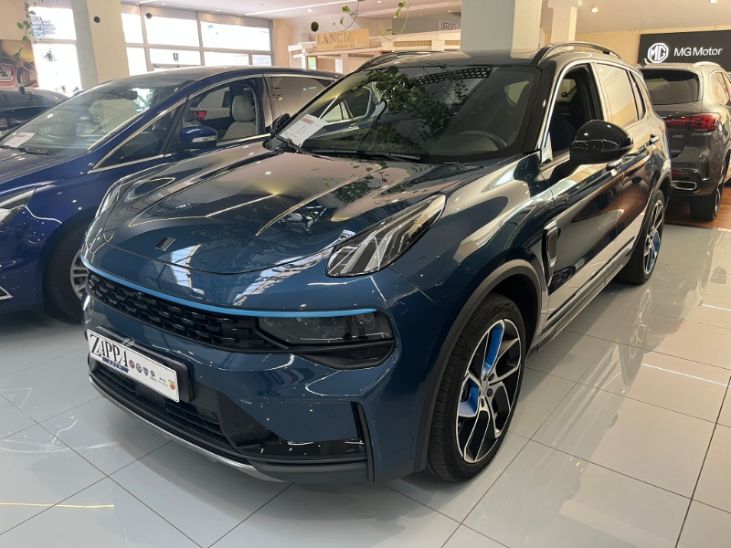 LYNK&CO – 01 PHEV