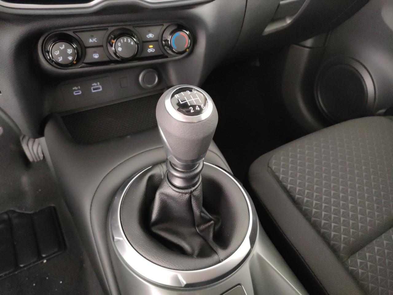 Nissan Juke Nuovo benzina Juke Porto Mantovano