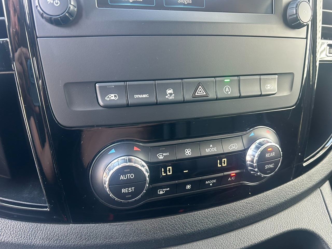 Mercedes Vito vito 119 cdi extralong 4x4 tourer select auto my20 - 11