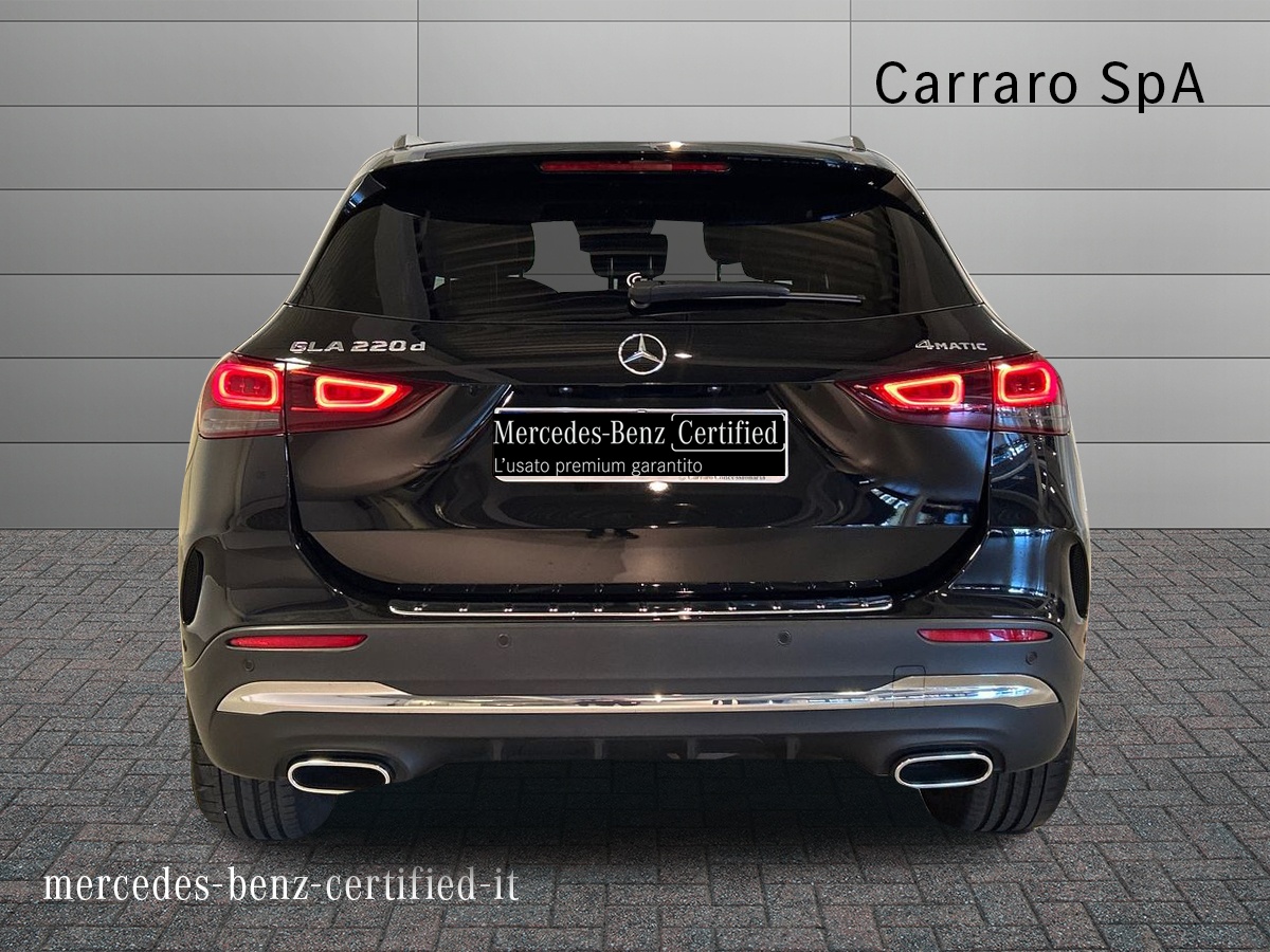 Mercedes GLA GLA 220 D Premium 4Matic 8G-DCT - 4