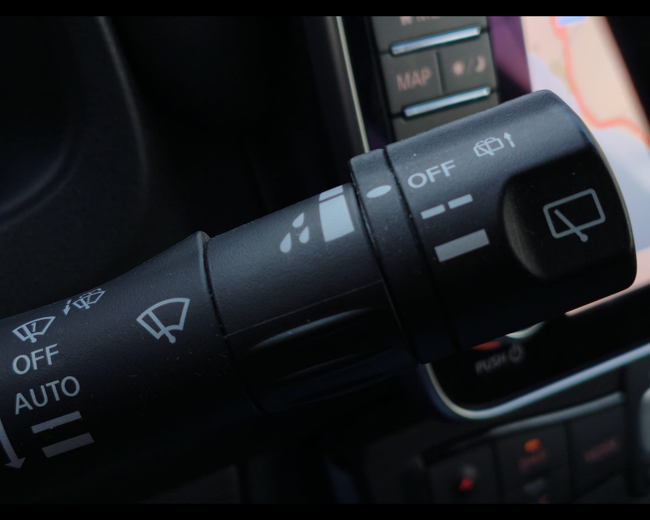 Foto NISSAN Leaf 40kWh N-Connecta 150cv