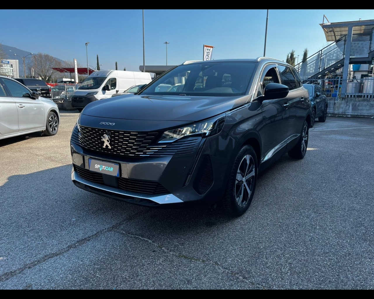 PEUGEOT 5008 1.5 bluehdi Allure Pack s&s 130cv eat8 7p. Usata