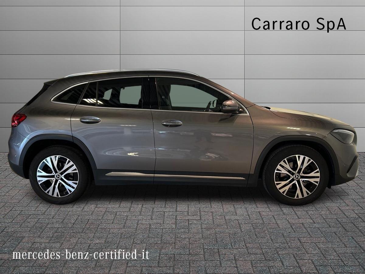 Mercedes GLA GLA 200 D Progressive Advanced Plus 8G-DCT - 5
