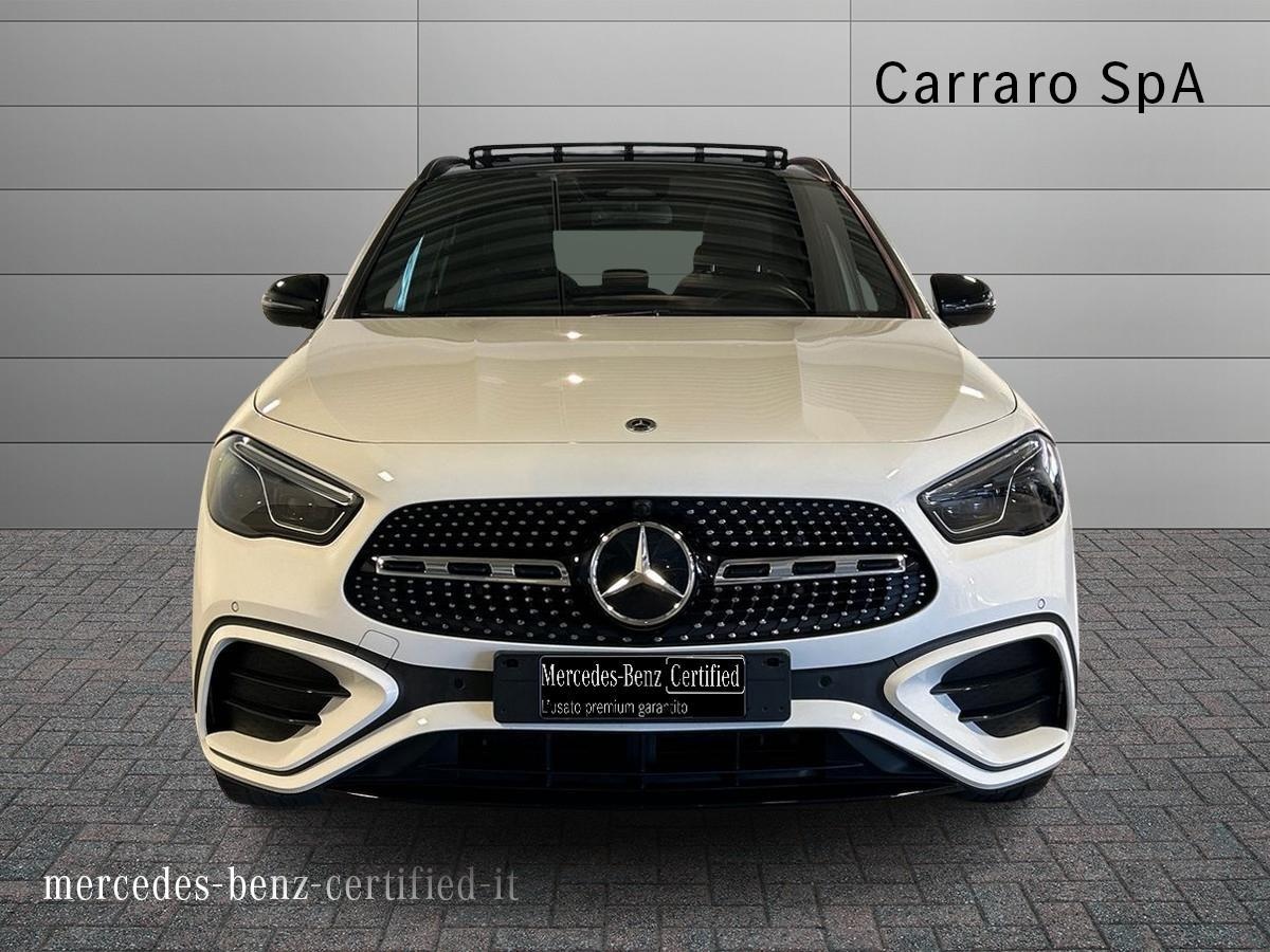 Mercedes  GLA 180 AMG Line Advanced Plus 7G-DCT - 3