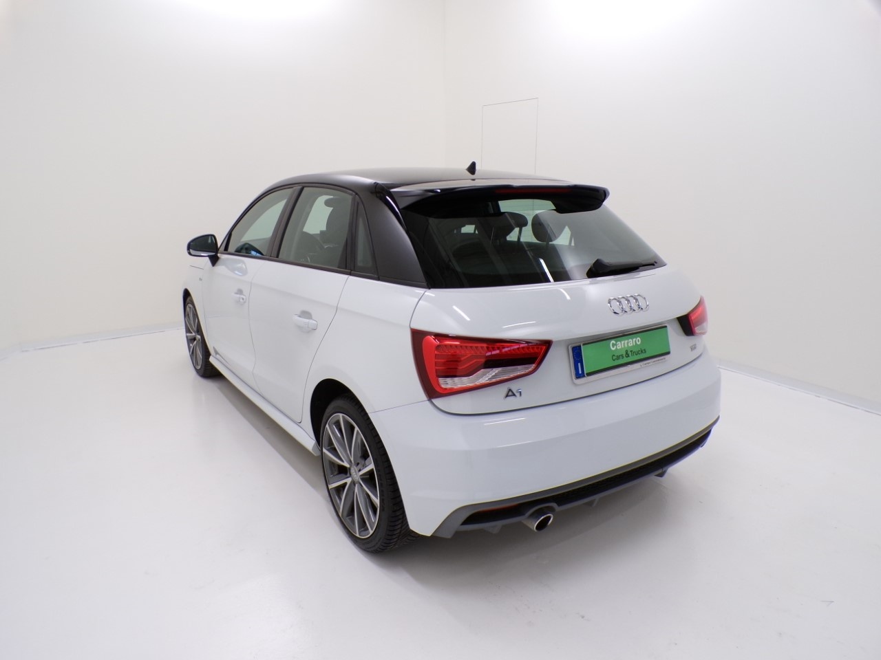 Audi A1 A1 Sportback 1.4 TDI Admired - 8