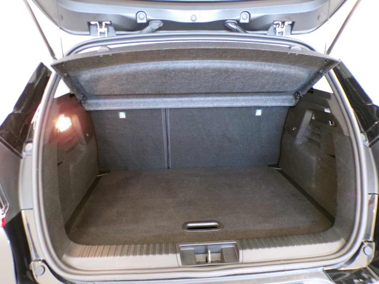 Renault Captur Captur 1.6 Hybrid Intens E-Tech Auto - 9