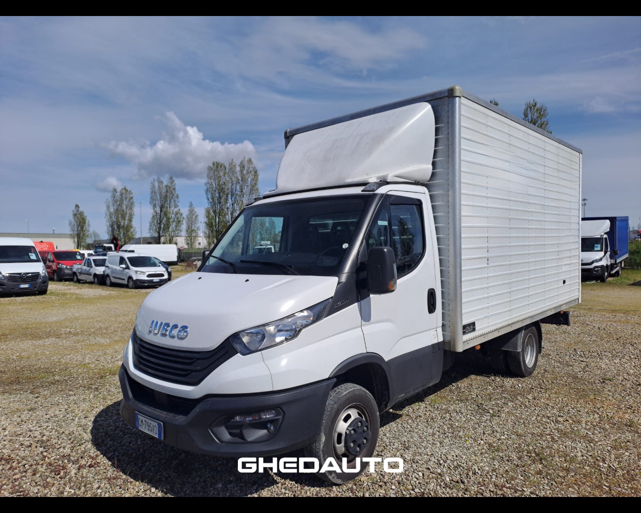 IVECO 35C14 35C14H  usato