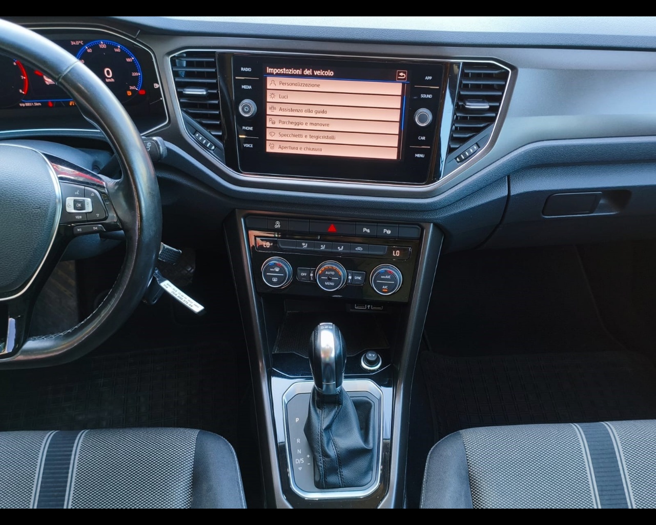 Foto VOLKSWAGEN T-Roc 1.5 tsi Style dsg