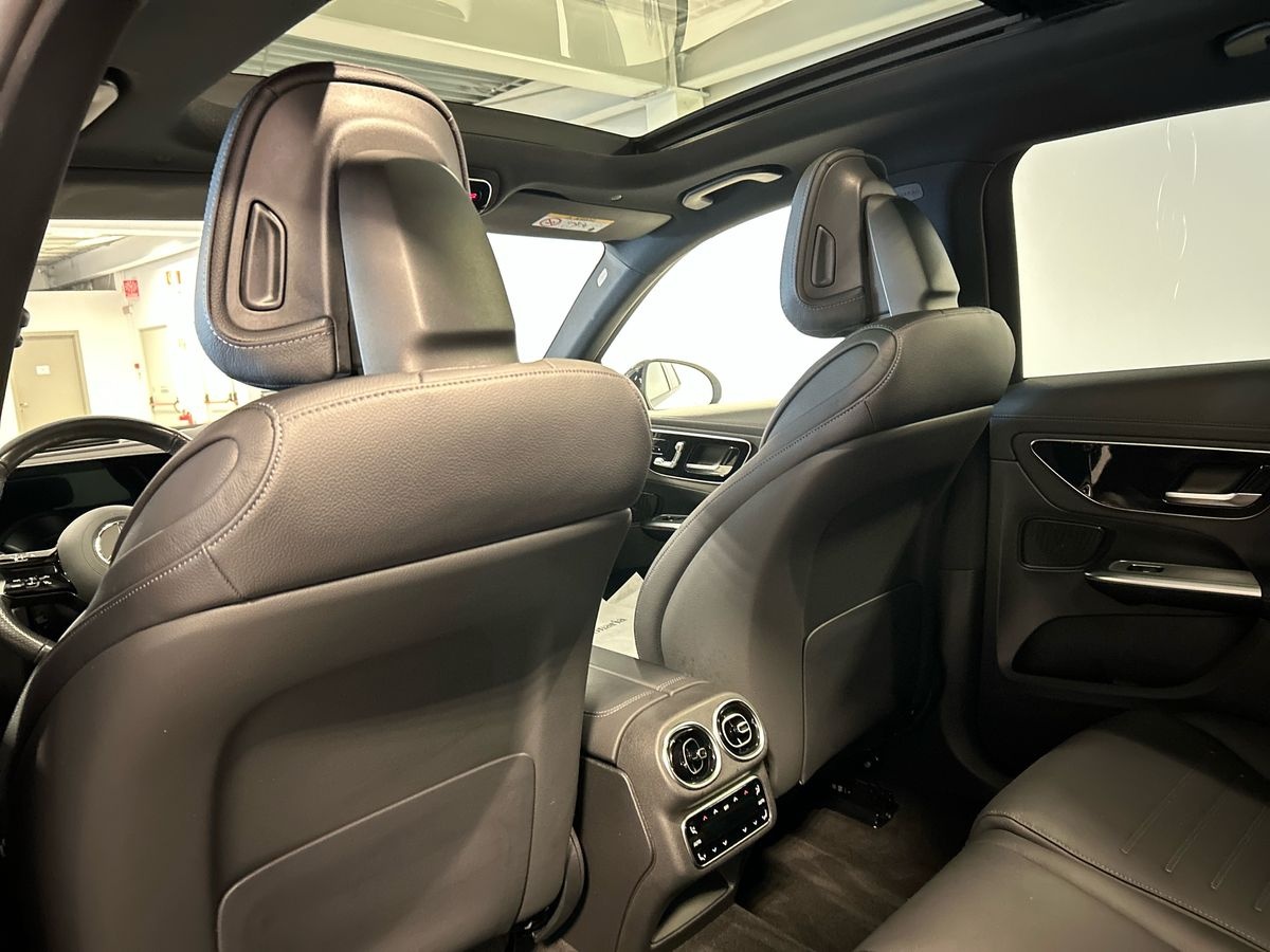 Mercedes GLC GLC SUV 300 d AMG Premium Plus 4Matic 9G-Tronic - 18