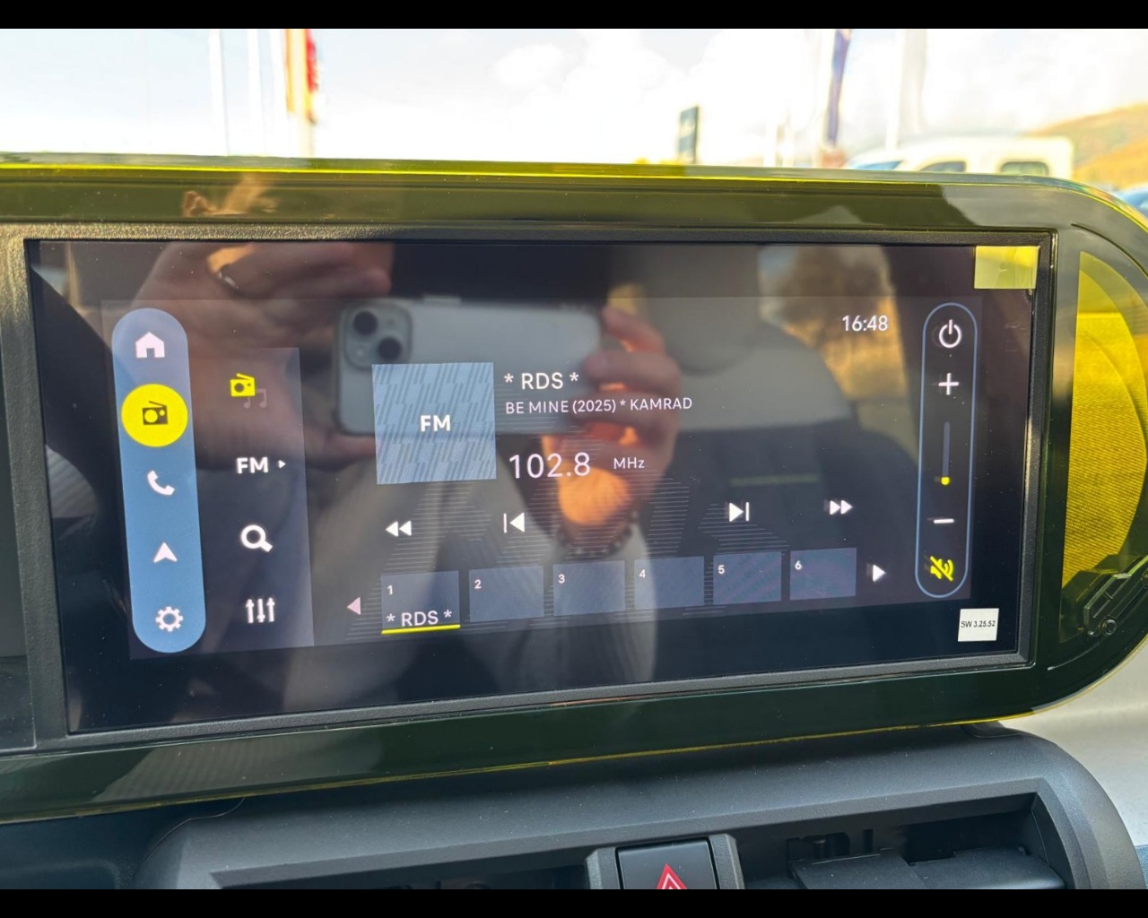 Foto FIAT Grande Panda Hybrid La Prima 1.2 Hybrid 100cv