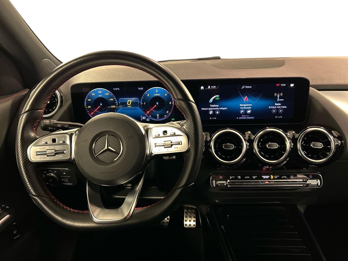 Mercedes GLA GLA 180 D Premium 8G-DCT - 11