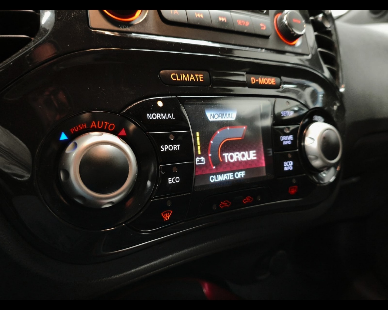 Foto NISSAN Juke 1.5 dci Acenta