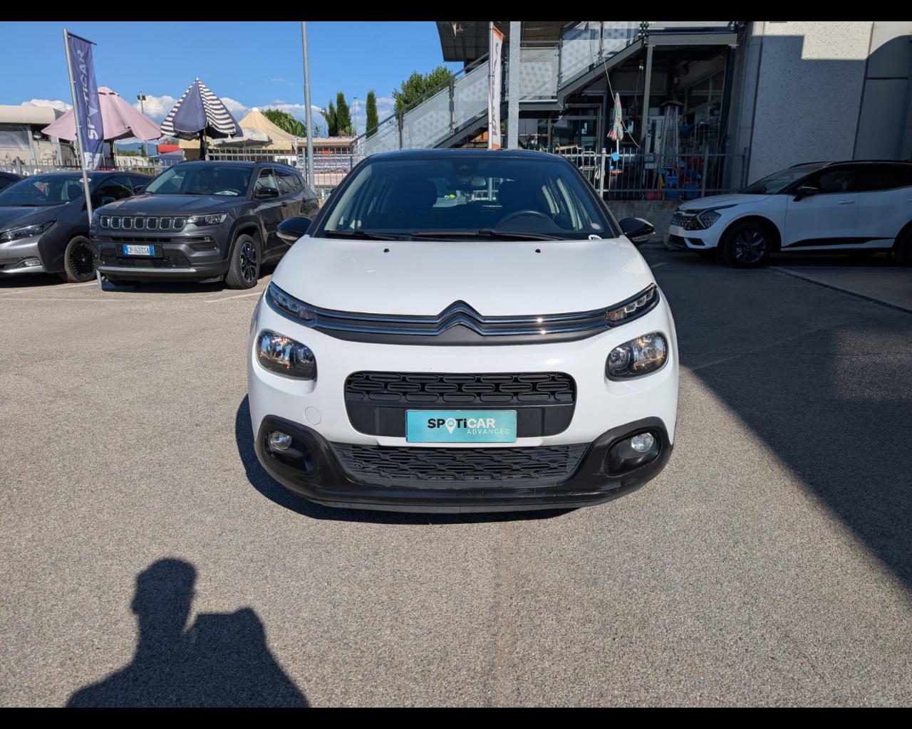 Foto CITROEN C3 1.2 puretech Shine 82cv