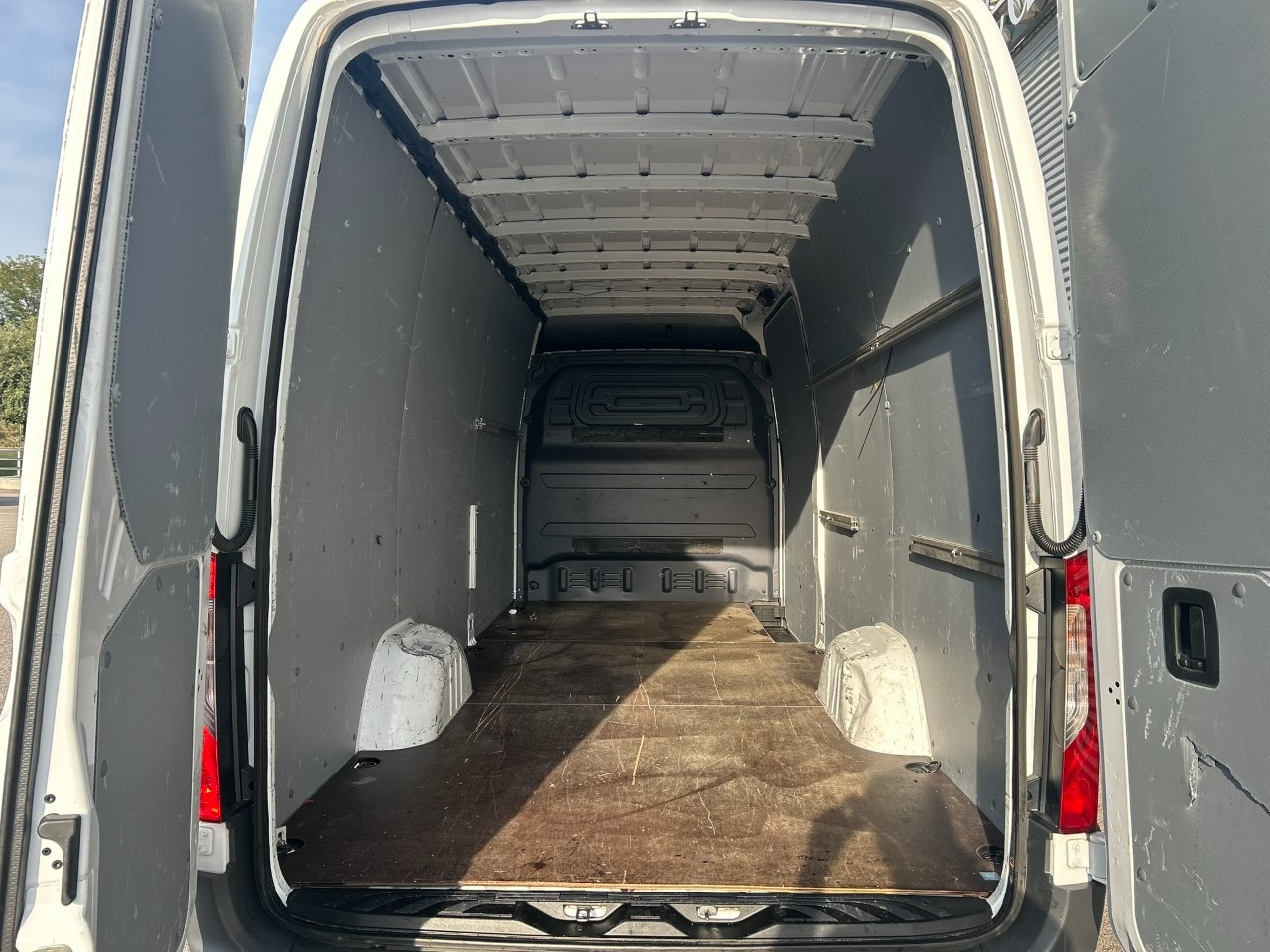Mercedes Sprinter sprinter 317 2.0 cdi F 43/35 rwd H2 - 14