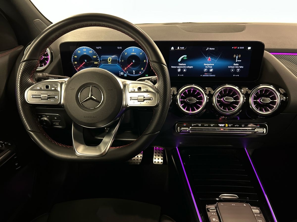 Mercedes GLA GLA 200 D Premium 4Matic 8G-DCT - 11