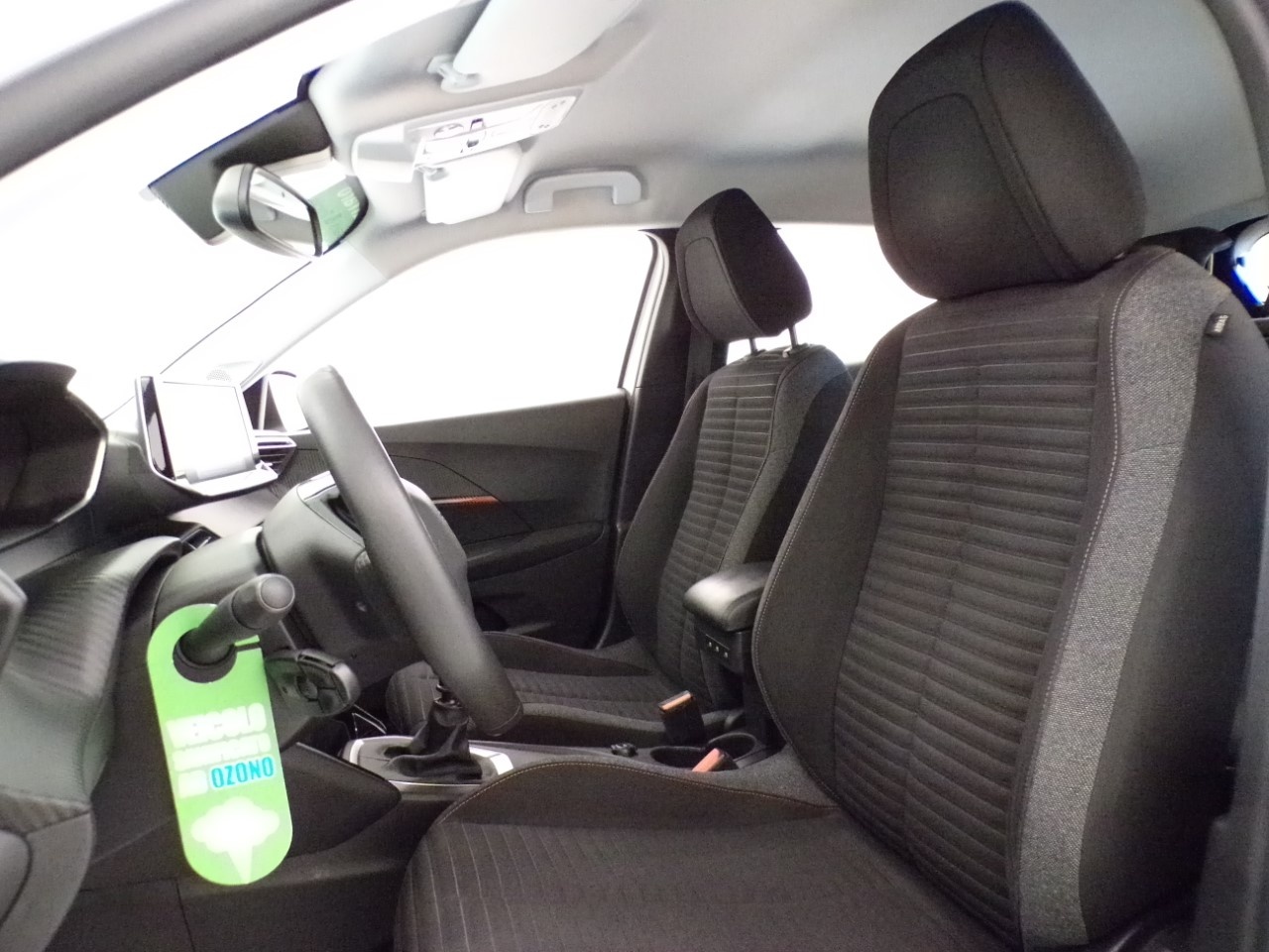 Peugeot 2008 2008 1.5 BlueHDi 110cv Active - 12