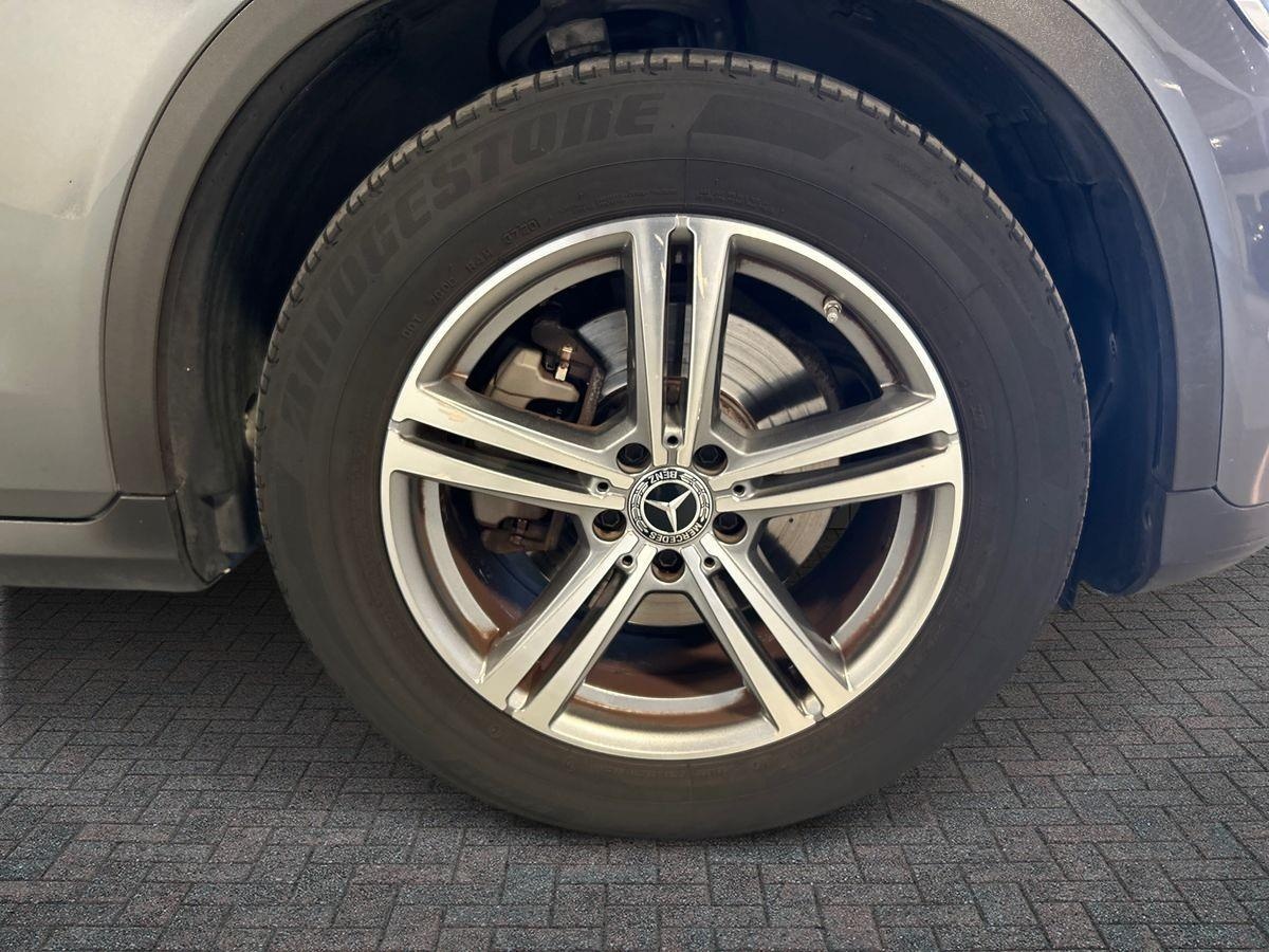 Mercedes GLC GLC SUV 220 D Sport 4Matic 9G-Tronic Plus - 17