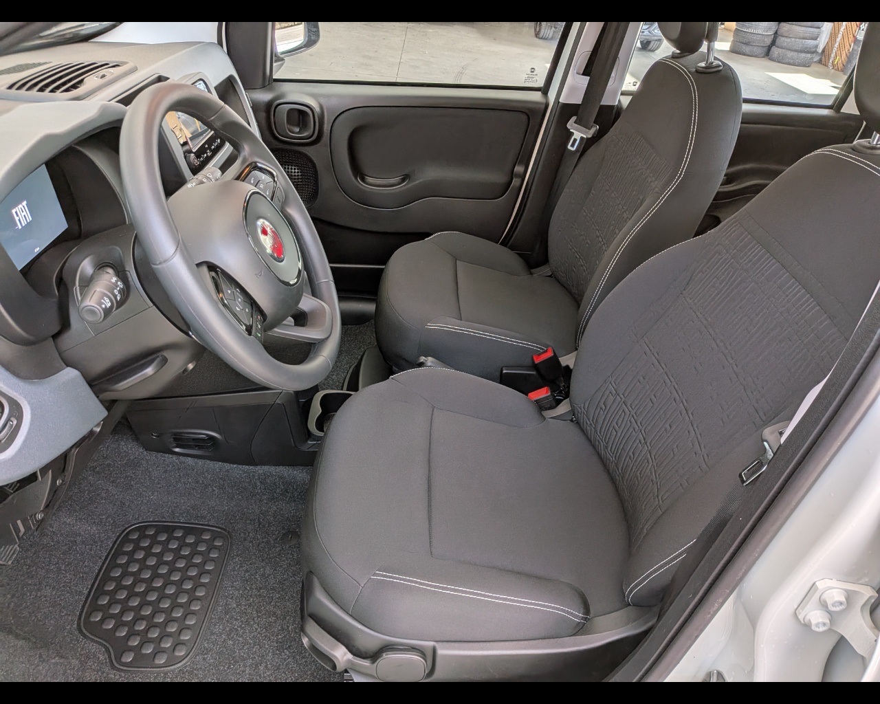 Foto FIAT Panda 1.0 firefly hybrid s&s 70cv 5p.ti