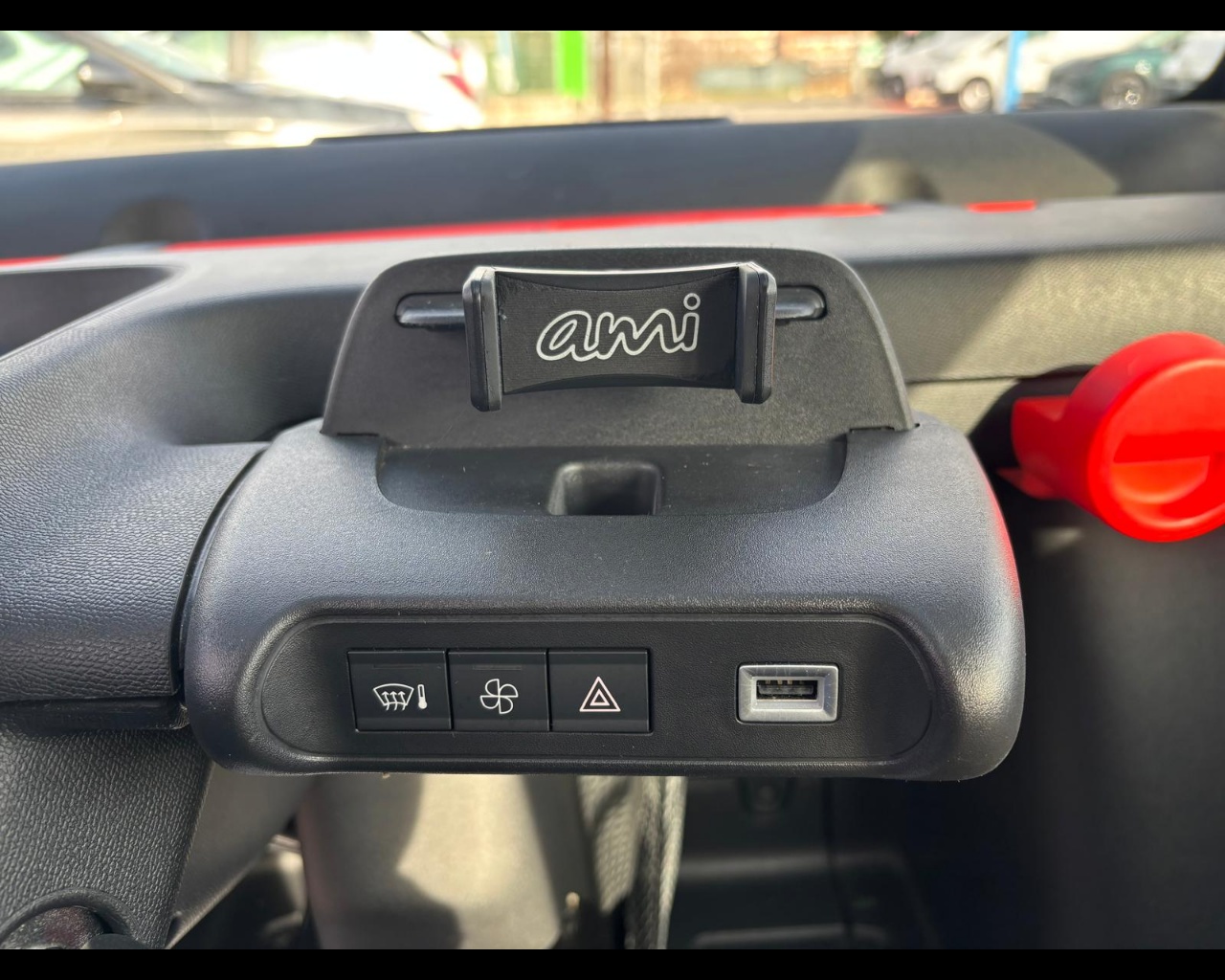 Foto AMI MINICAR AMI POP