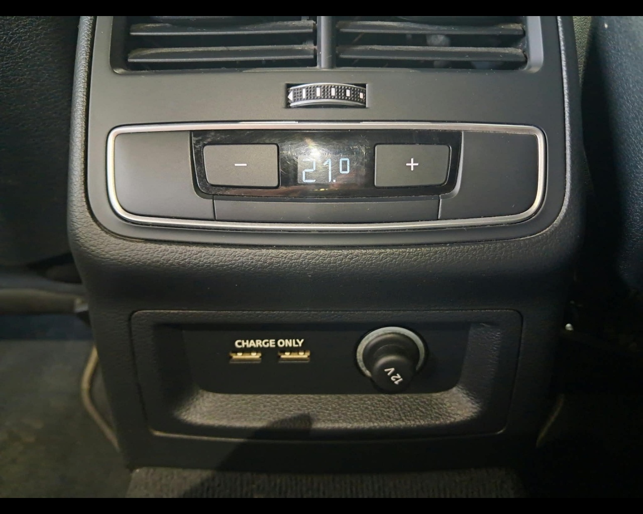 Foto AUDI A4 Allroad 40 2.0 tdi Mhev Business Evolution quattro 204cv
