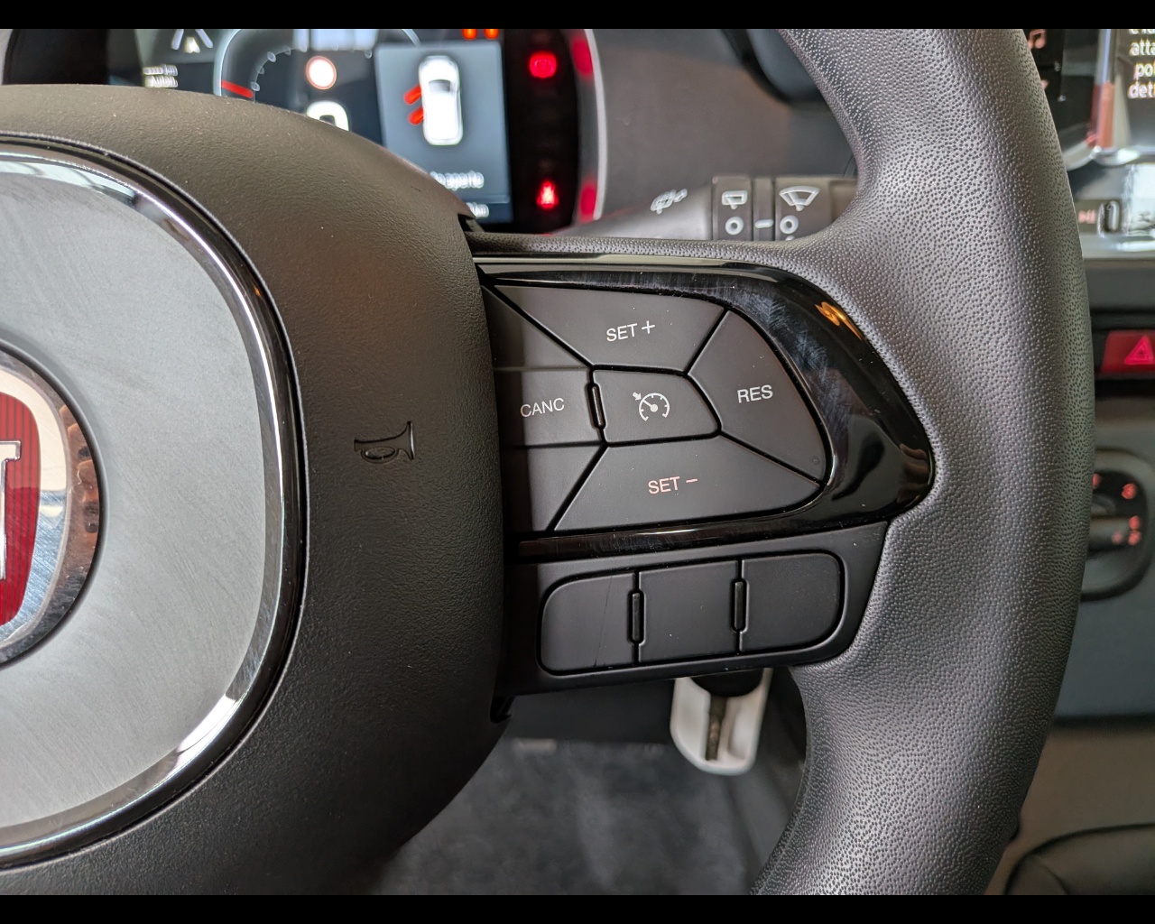 Foto FIAT Panda 1.0 firefly hybrid s&s 70cv 5p.ti