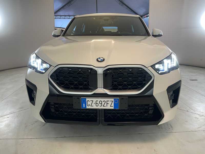 X2 U10 - X2 Sdrive 18d Msport Pro Auto