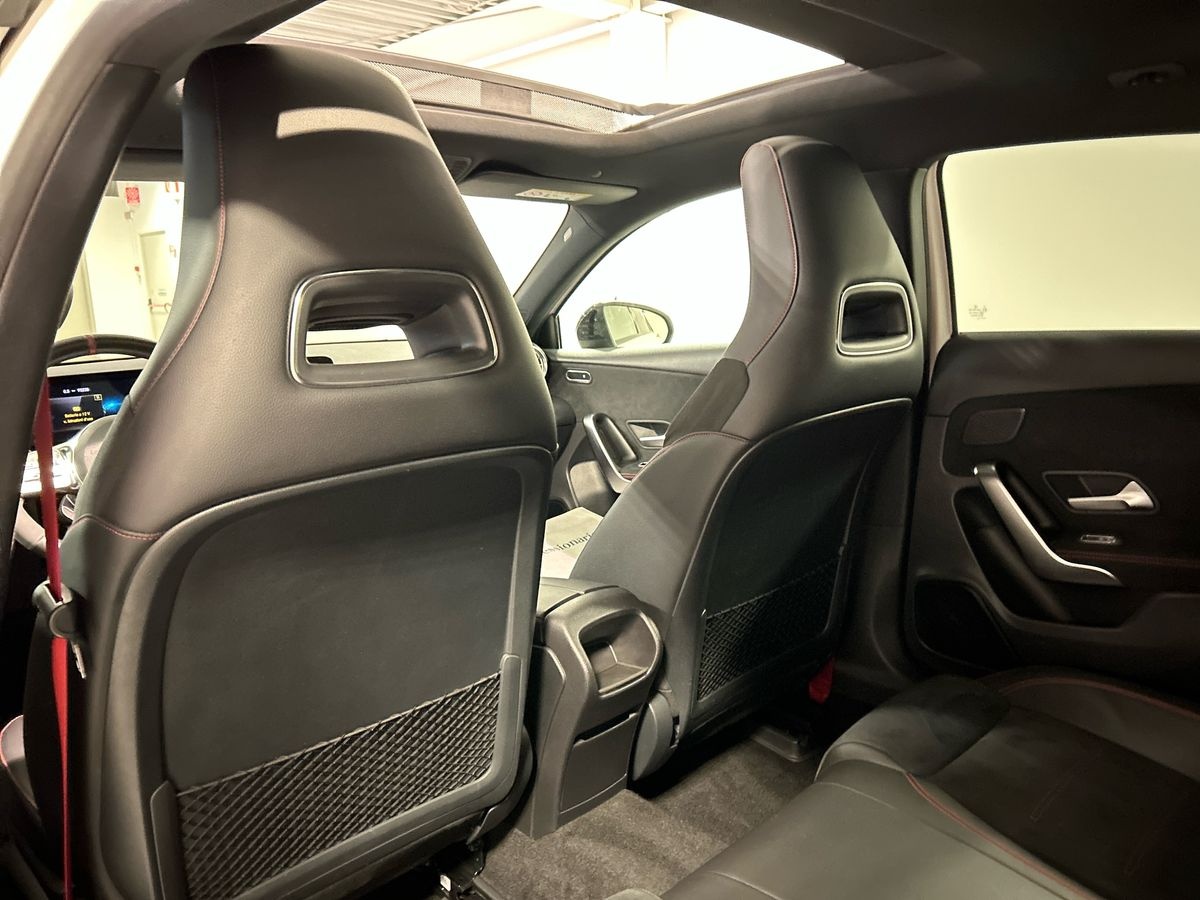 Mercedes-AMG Classe A Classe A AMG 35 4Matic 7G-DCT - 17