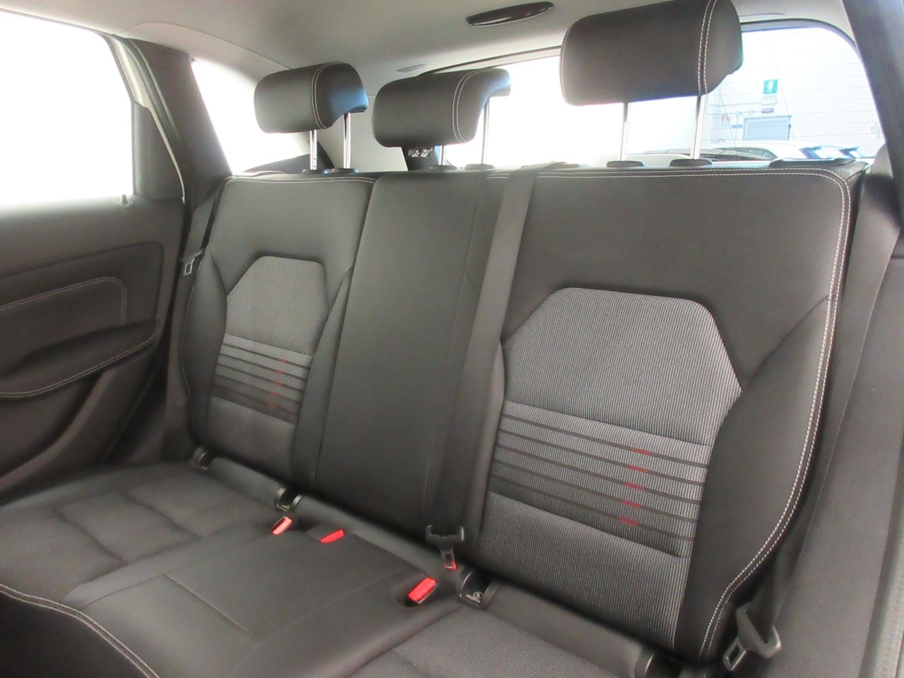Mercedes Classe B Classe B 180 D Sport Next 7G-DCT - 13