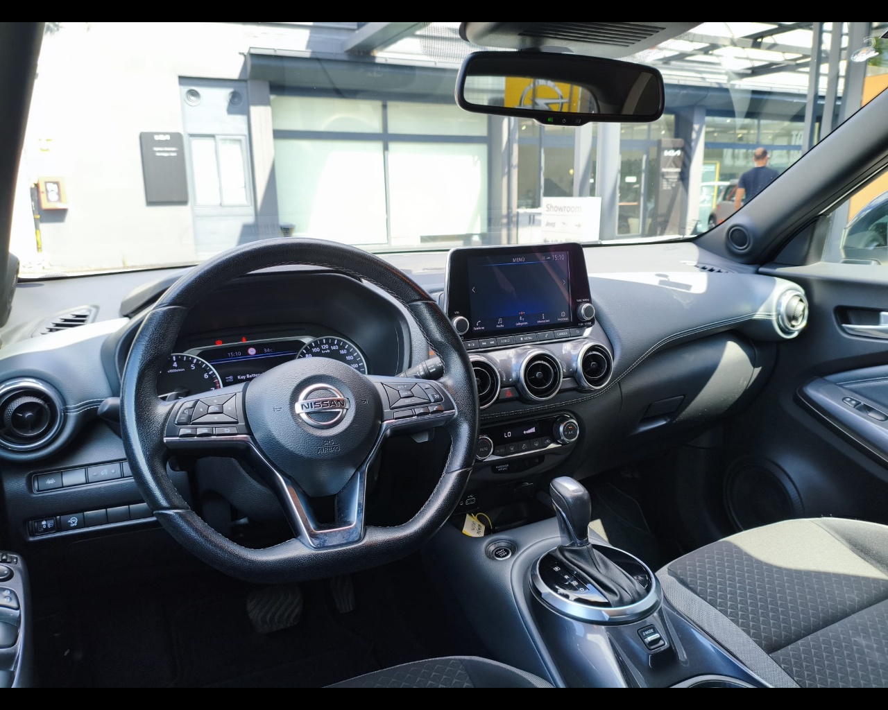 Foto NISSAN Juke 1.0 dig-t N-Connecta 114cv dct