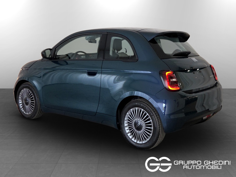 FIAT 500 1.0 hybrid Icon Ibrida km0 - 2