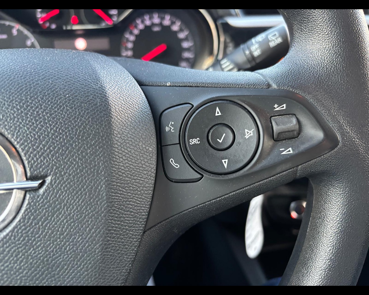 Foto OPEL Corsa 1.5 Edition s&s 100cv