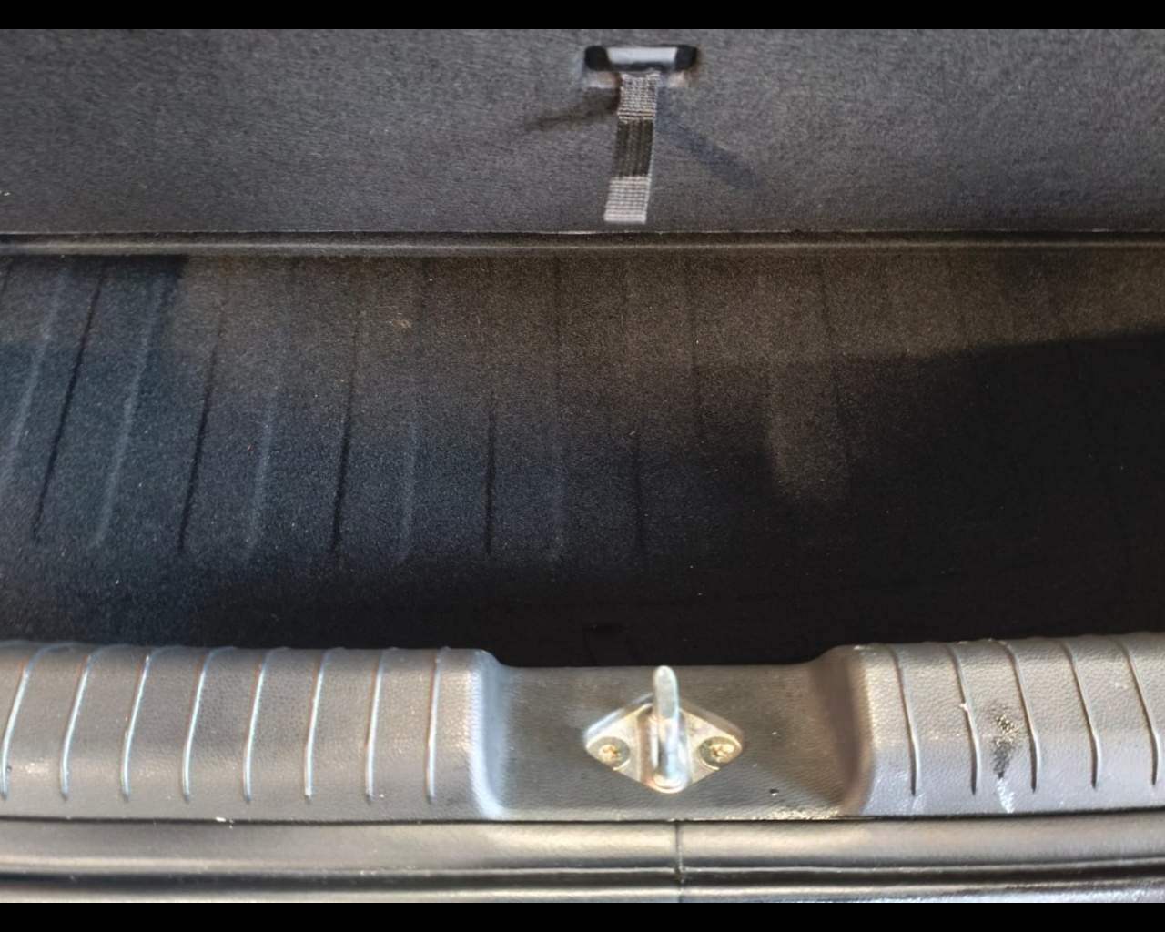 Foto HYUNDAI i20 5p 1.2 Comfort econext 84cv