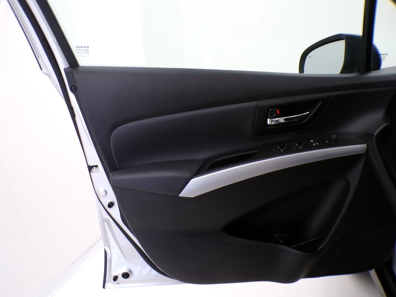 Suzuki  S-Cross 1.4h Starview 4wd allgrip - 10