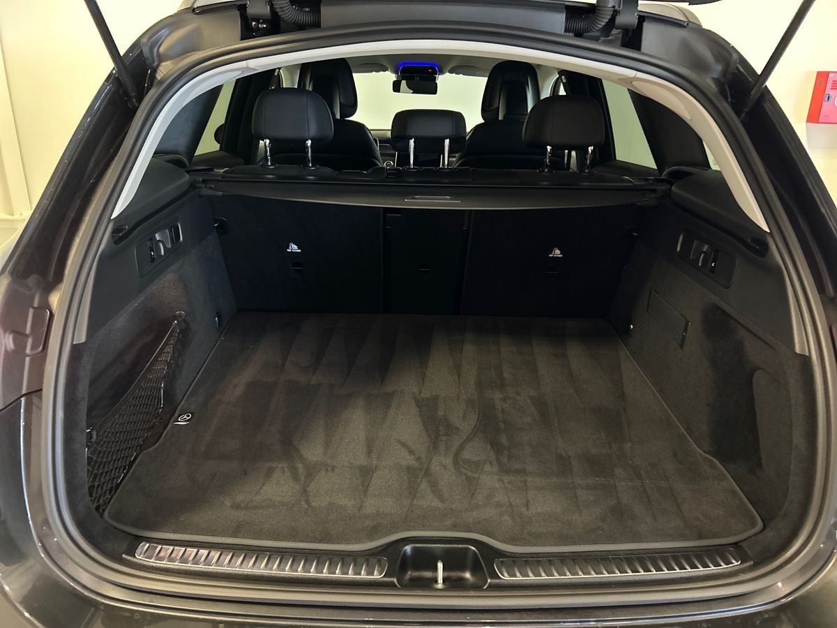 Mercedes GLC GLC SUV 200 Mild-Hybrid AMG Line Advanced Plus 4Matic 9G-Tronic - 8