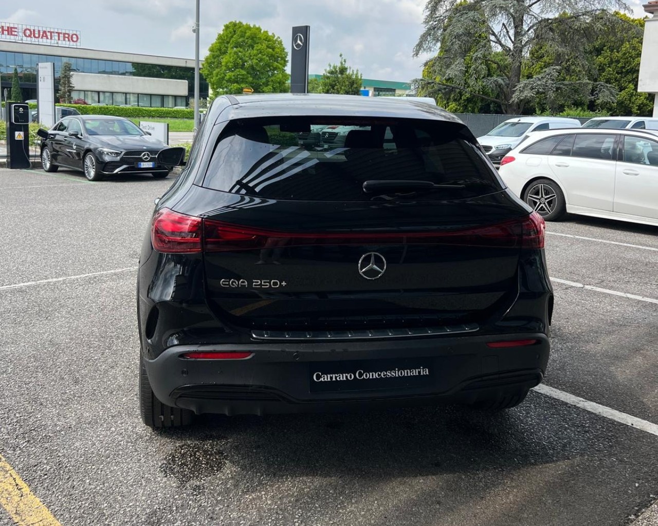 Mercedes EQA EQA 250+ AMG Line Advanced Plus - 5