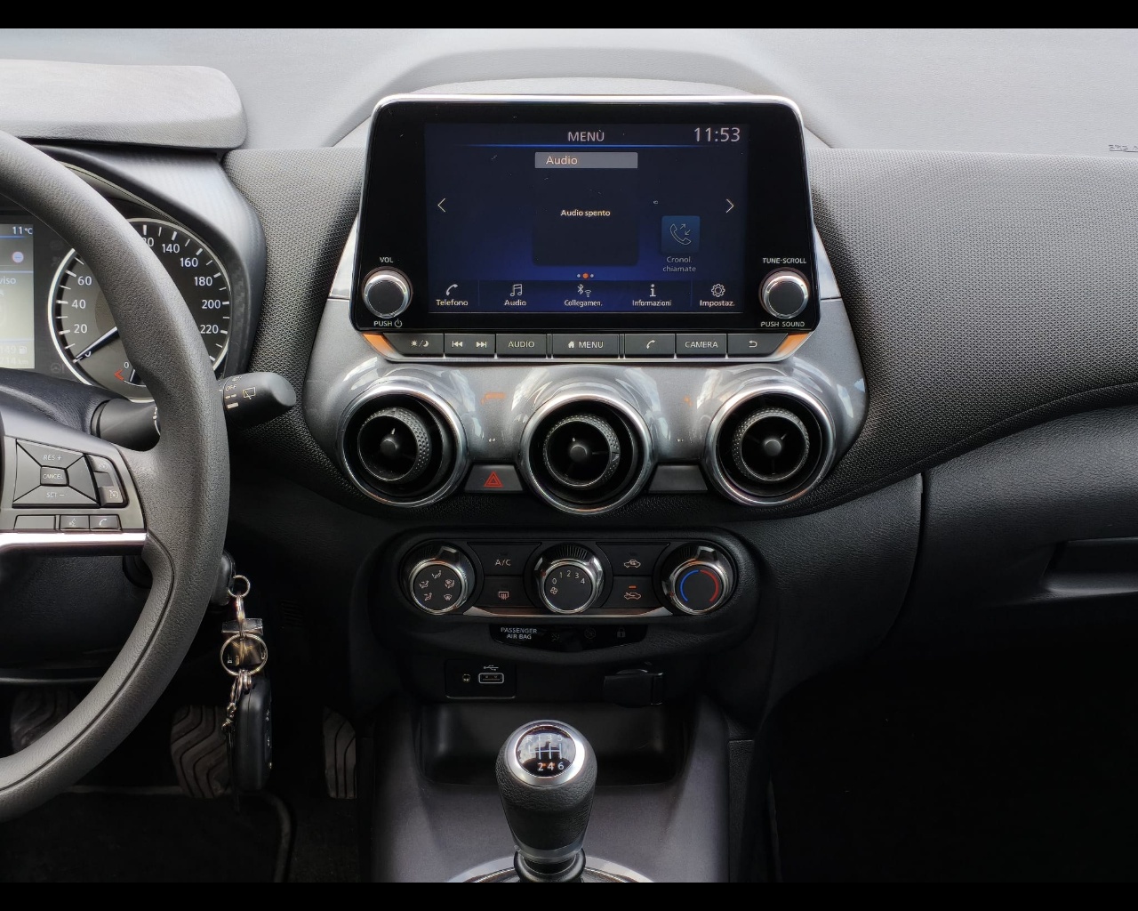 Foto NISSAN Juke 1.0 dig-t Acenta 114cv