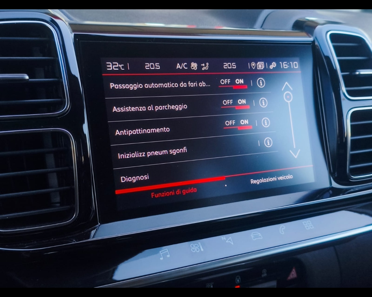 Foto CITROEN C5 Aircross 1.5 bluehdi Shine s&s 130cv eat8