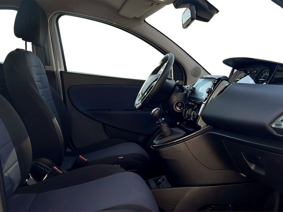 LANCIA Ypsilon 1.0 firefly hybrid Gold s&s 70cv 5p.ti Ibrida usato - 13