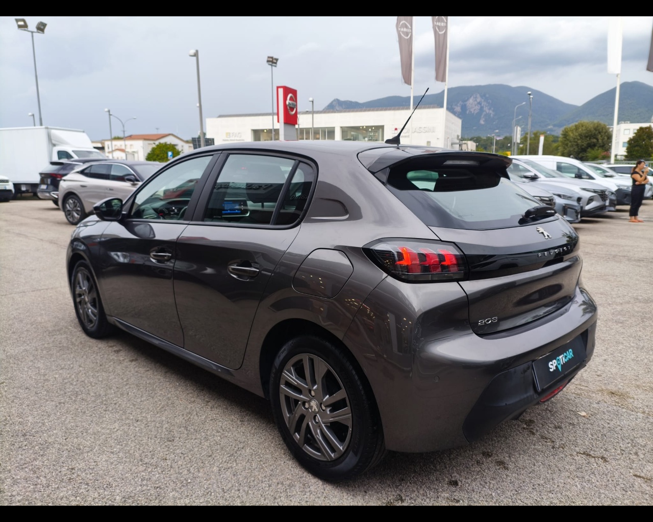 Foto PEUGEOT 208 1.2 puretech Active Pack s&s 75cv